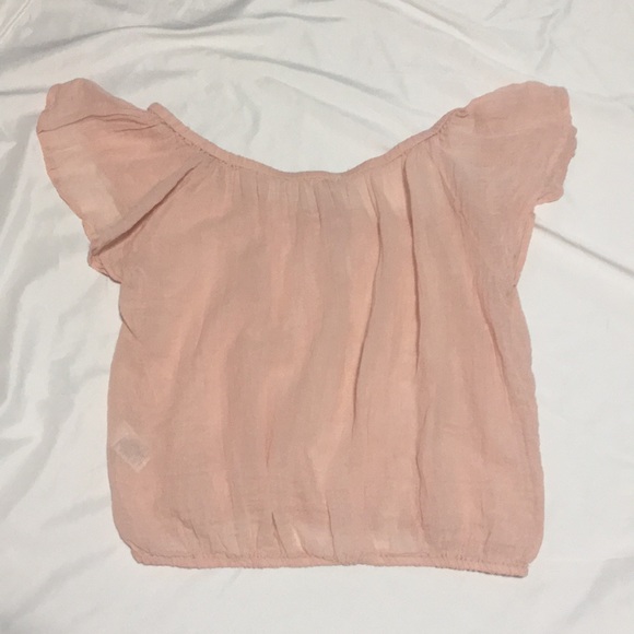 **SOLD**Light pink off the shoulder top - Picture 3 of 7